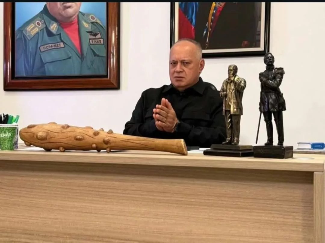 Diosdado Cabello denuncia ataque militar de EE.UU. que dejó 100 muertos en Venezuela